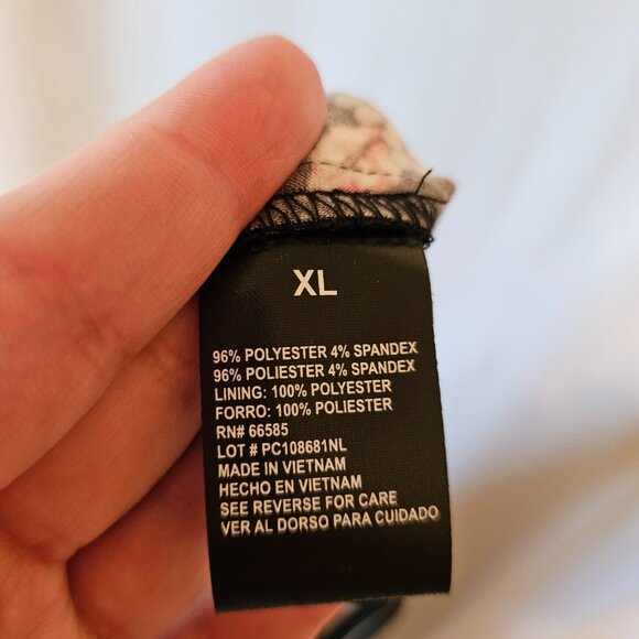 Perceptions Short Sleeved Floral Border Print Shift Dress Pleat Bodice Size XL - Picture 4 of 7